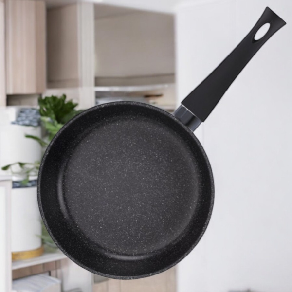 Сковорода 24 см. пятислойное антипригарное покрытие, алюминий, soft-touch ручка